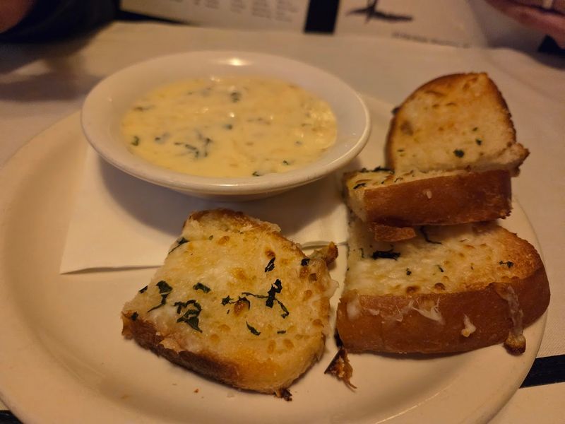 That Garlic Butter Aroma Travels