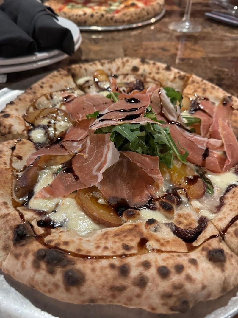 Neapolitan Pizza Done The Right Way