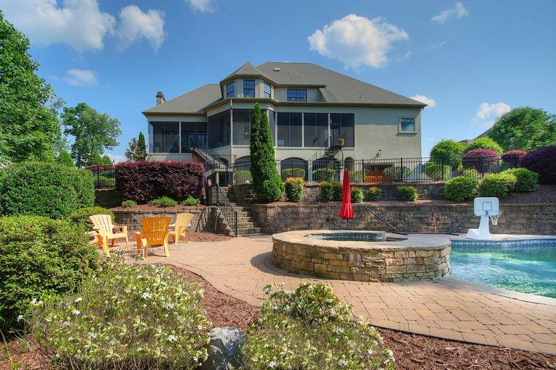 Neighborhoods Sprouting Up Faster Than Ever Neighborhoods Sprouting Up Faster Than Ever