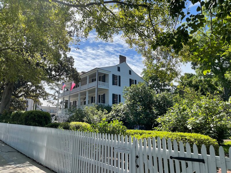 Neighborhoods With Author Street Names And Old Rowhomes Neighborhoods With Author Street Names And Old Rowhomes