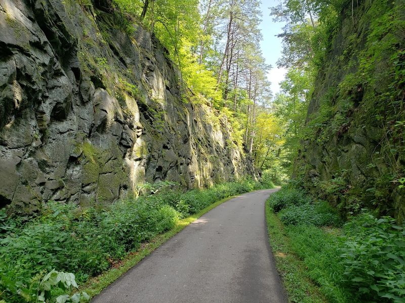 Blackhand Gorge State Nature Preserve, Newark, Ohio