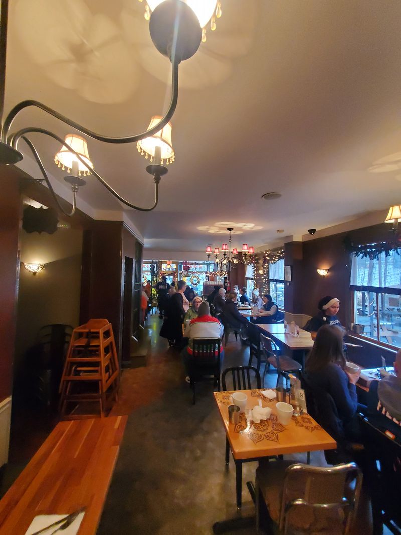 The Vibe Is Casual But The Food Is Serious