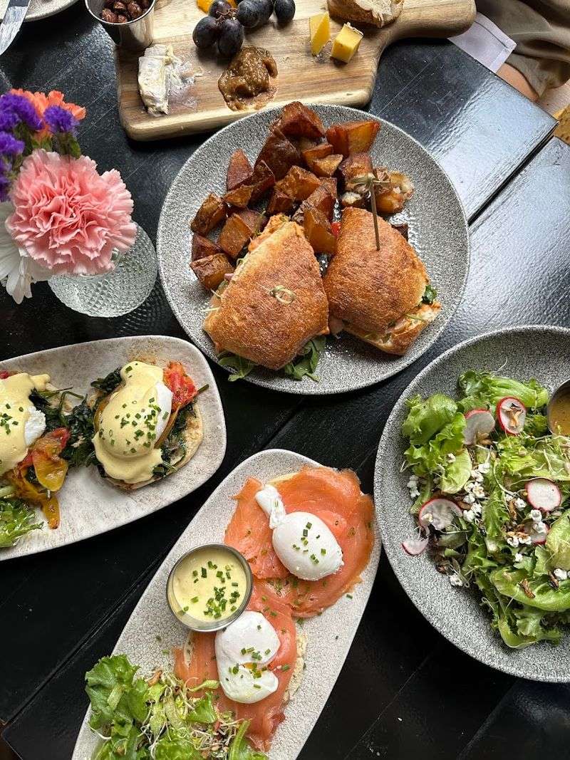 Brunch Hours And Weekly Schedule Worth Knowing