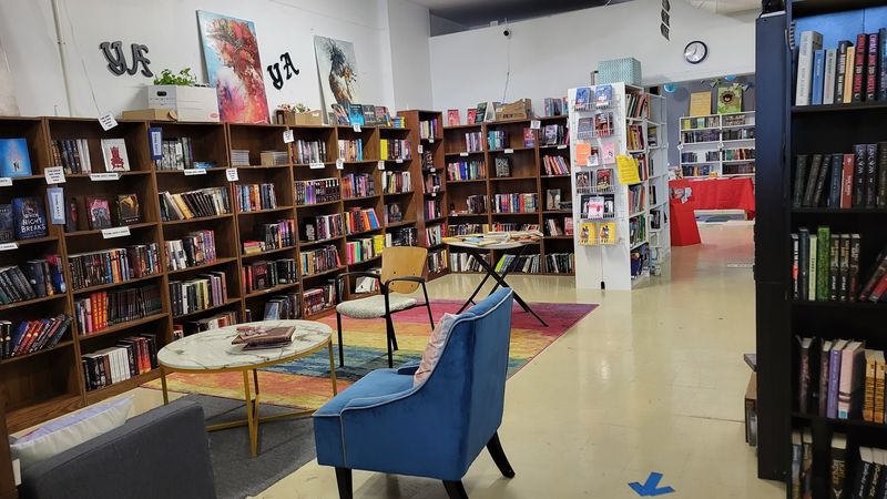 New Books, Used Books, and Prices That Feel Almost Too Good