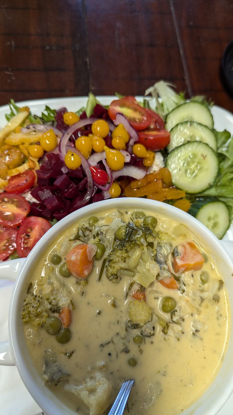 Black Forest Foods Café & Delicatessen – Monument