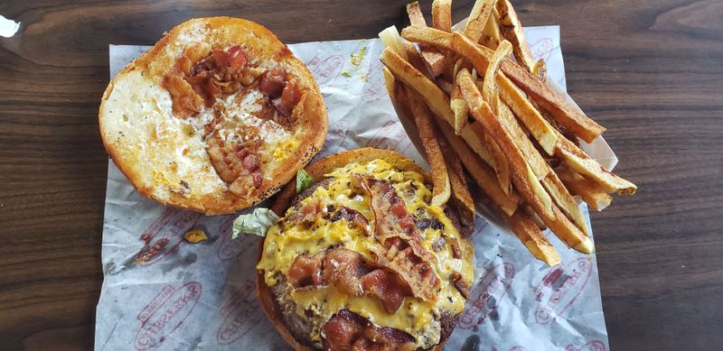 Steamed Cheeseburgers