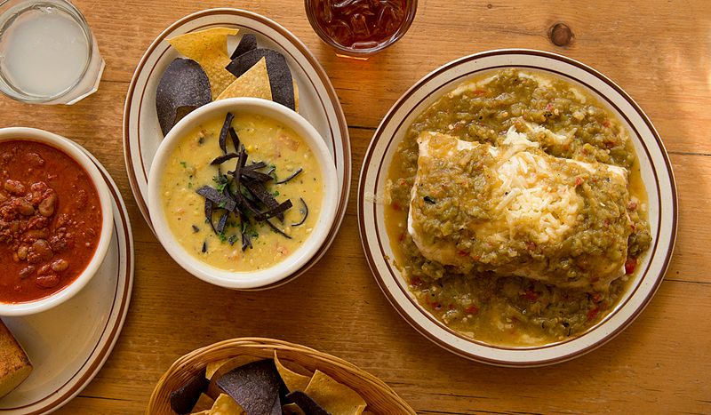 New Mexico: Green Chile Cheeseburger At The Shed