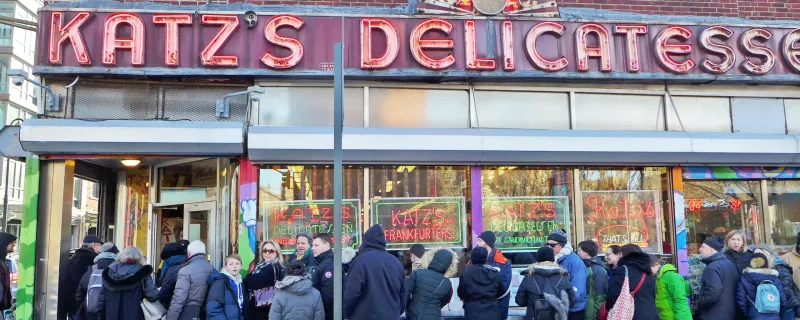 New York: Katz's Delicatessen