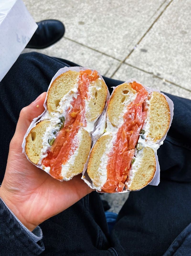 New York: Bagels with Lox