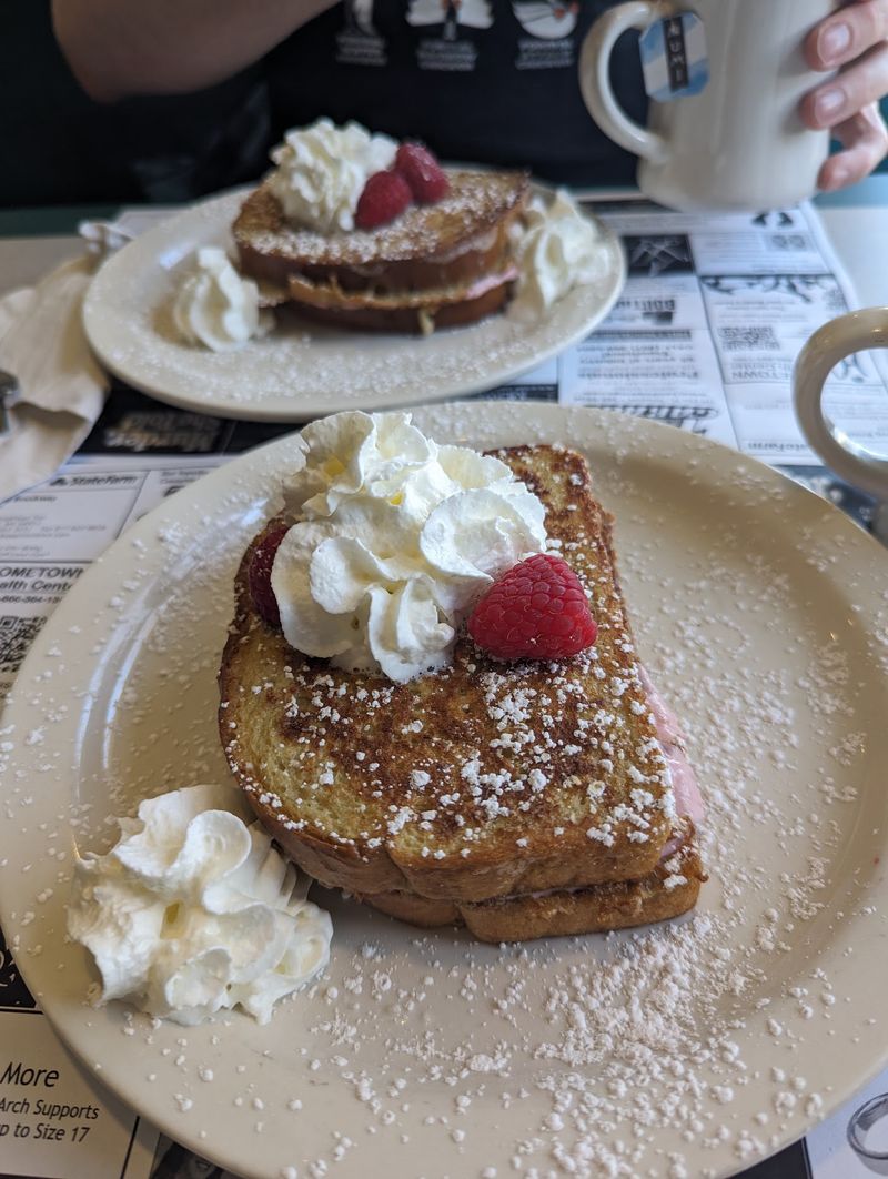 Newport Diner, Newport