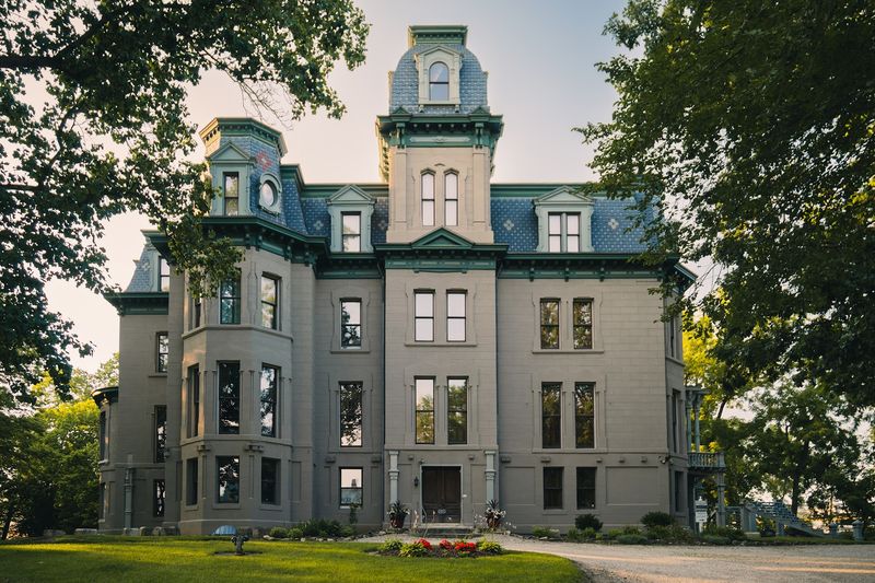 Hegeler Carus Mansion, La Salle