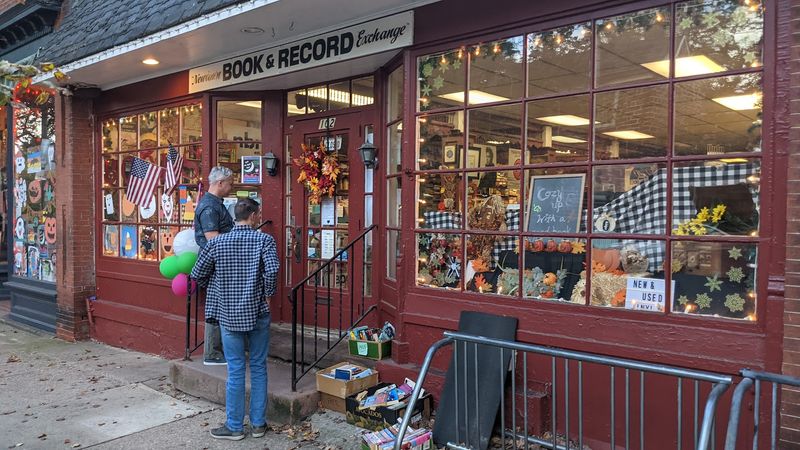 Newtown Book And Record Exchange, Newtown, PA