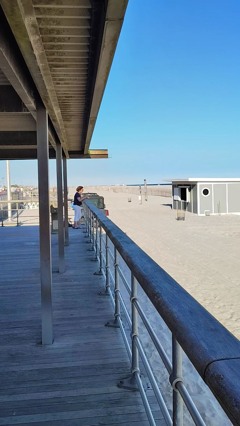 Jones Beach State Park – Boardwalk Café & Gatsby on the Ocean
