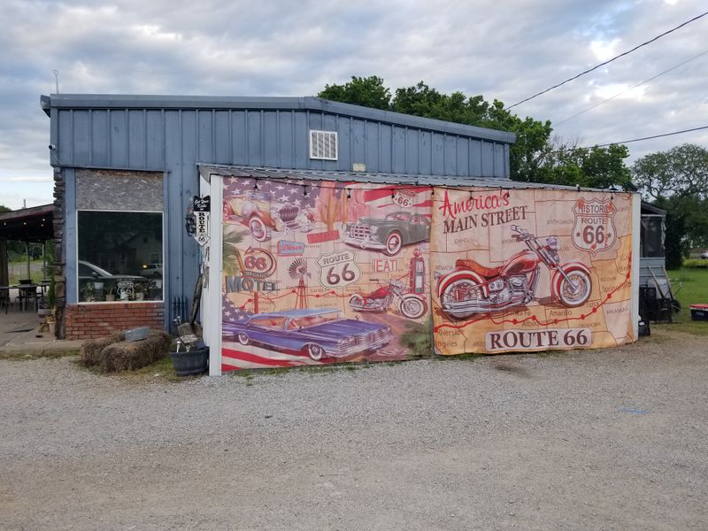 The Atmosphere That Makes You Stay Longer