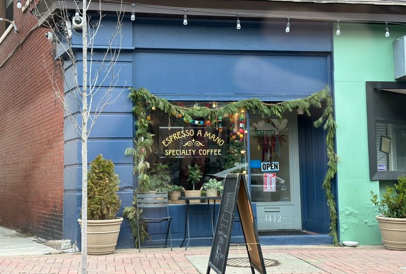 Espresso a Mano — Pittsburgh, PA
