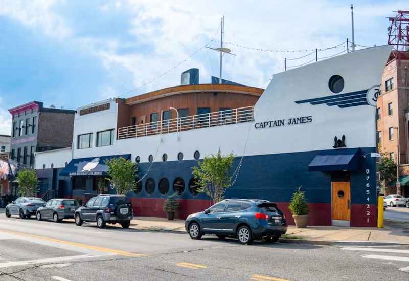 Captain James Crab House — Canton, Baltimore