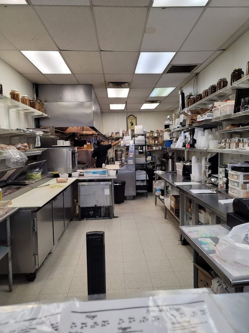 Wally's Deli, Allentown