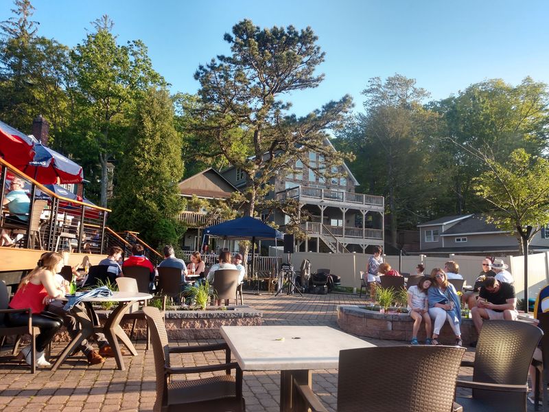 Nick's Lake House Restaurant, Lake Harmony