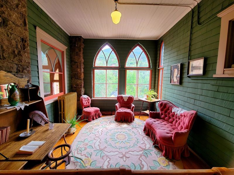 The Queen's Parlour Tea Room and Its Surprising Depth