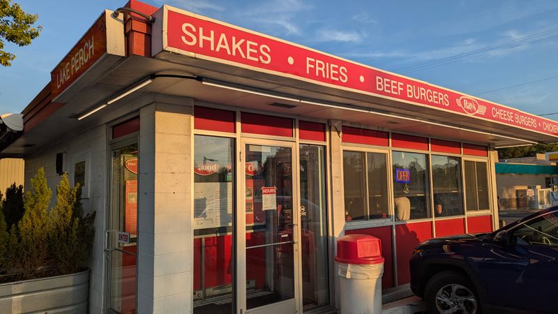 Ray’s Drive-In — Grand Haven
