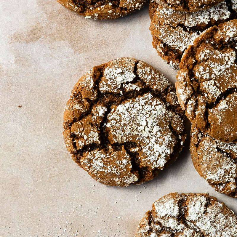 Crinkle-Top Molasses Cookies