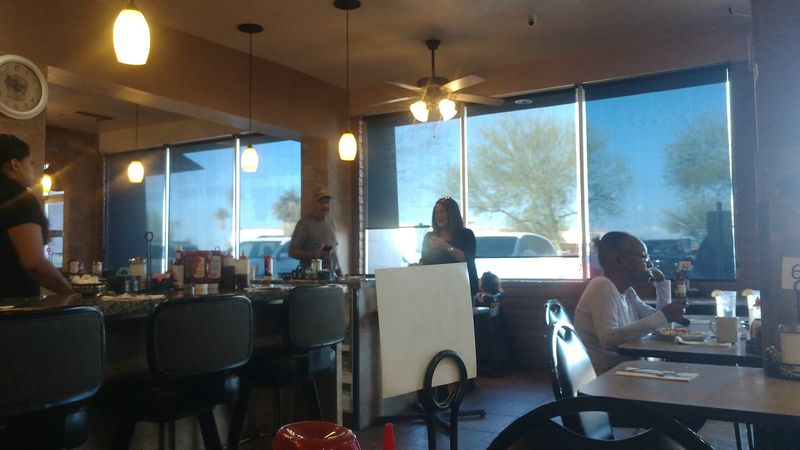 Breakfast Hours That Beat The Heat