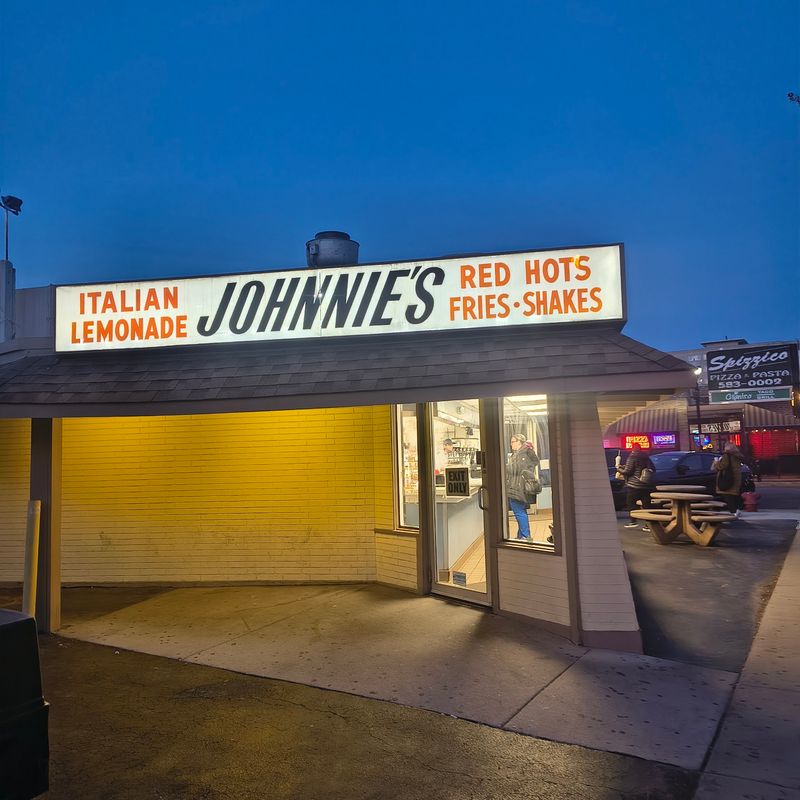 No-Frills Charm And A Taste Of Bygone Americana
