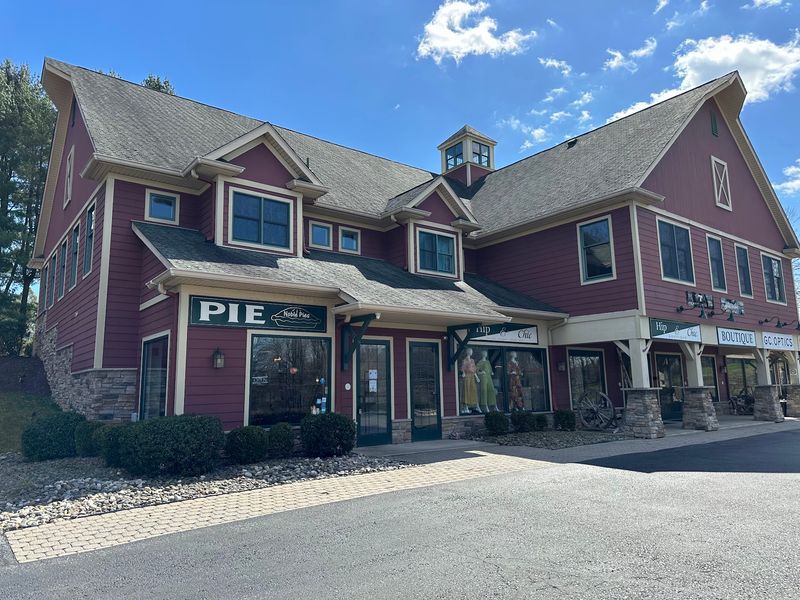 Noble Pies Bakery And Cafe