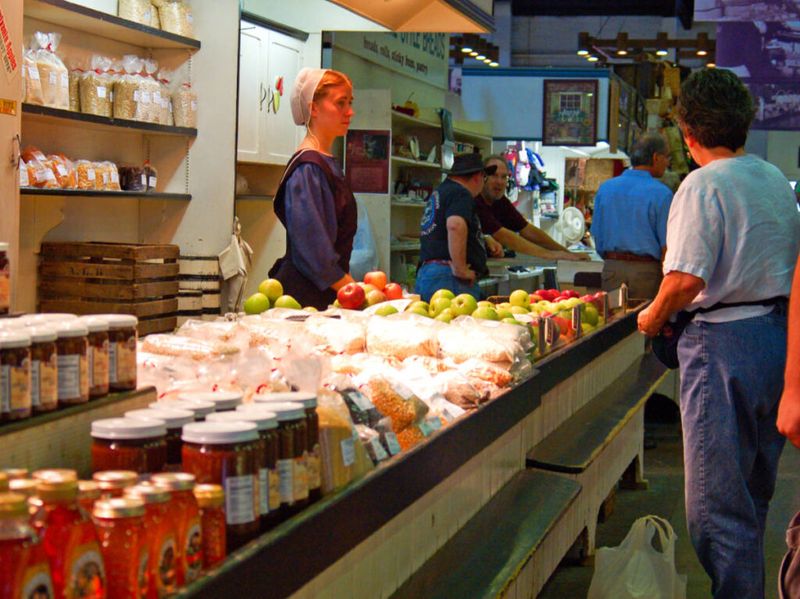 Riverside Amish Market & Eatery