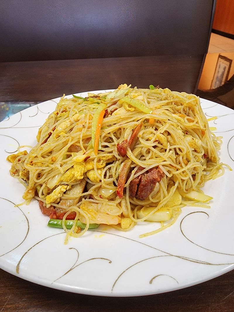 Noodle And Rice Dishes That Fill A Box Noodle And Rice Dishes That Fill A Box
