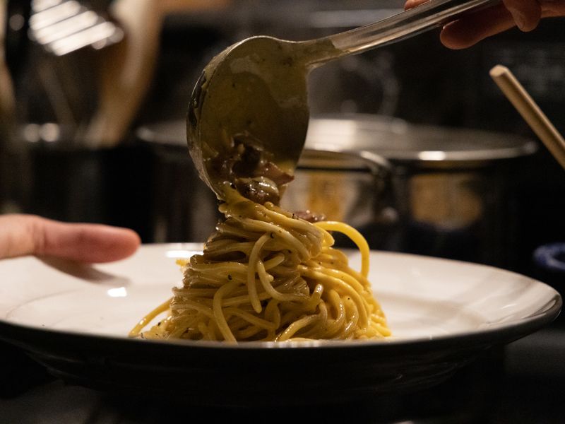 A Tavola – Ukrainian Village / West Town