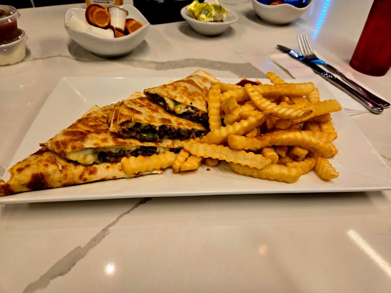 Valentino's Diner – Fraser