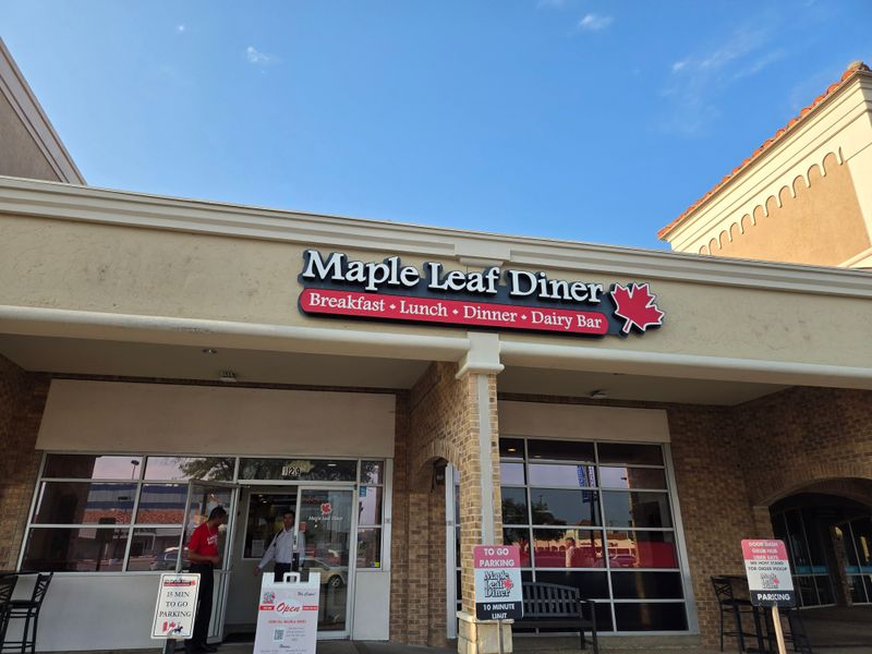 Maple Leaf Diner — 12817 Preston Rd, Ste 129, Dallas