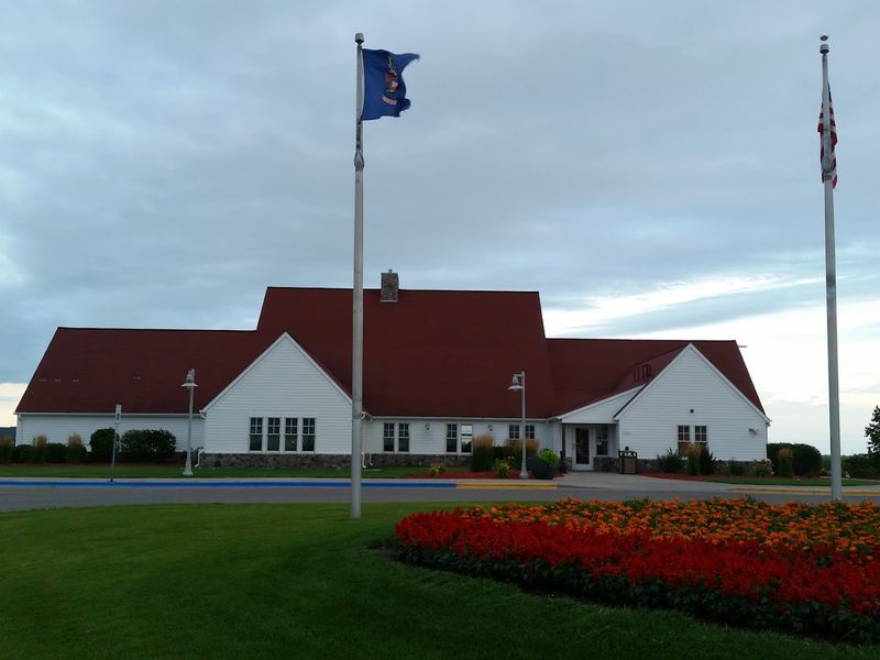 What Makes Eagles Crest Grill Stand Apart From The Rest