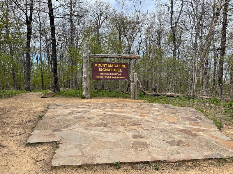 Signal Hill Trail, Mount Magazine State Park