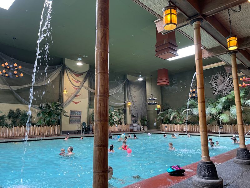 North Shore Lagoon - A Tropical Pool You Did Not Expect