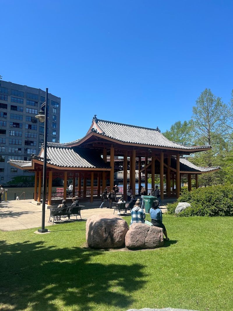 Ping Tom Natural Area