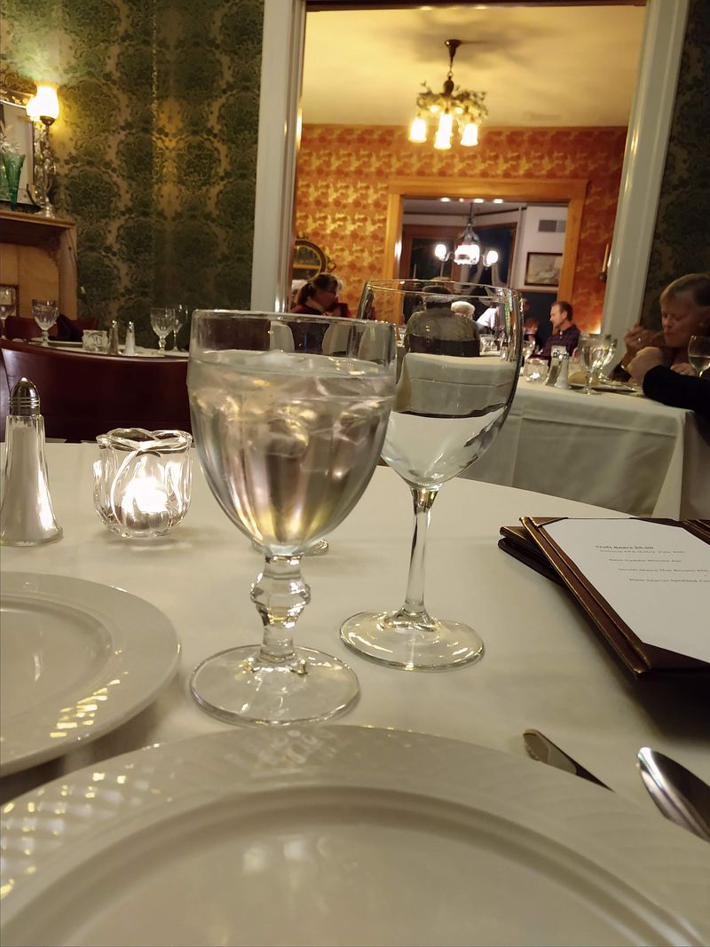 Rittenhouse Inn Landmark Restaurant – Bayfield