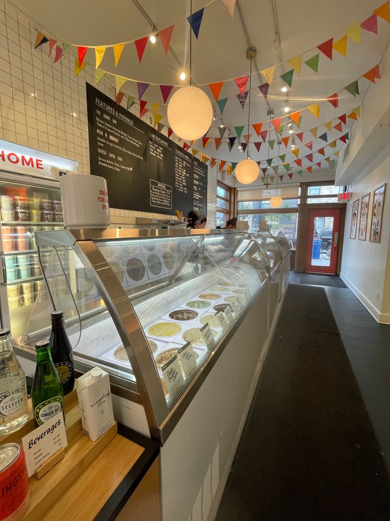 Jeni's Splendid Ice Creams, Short North, Columbus, Ohio