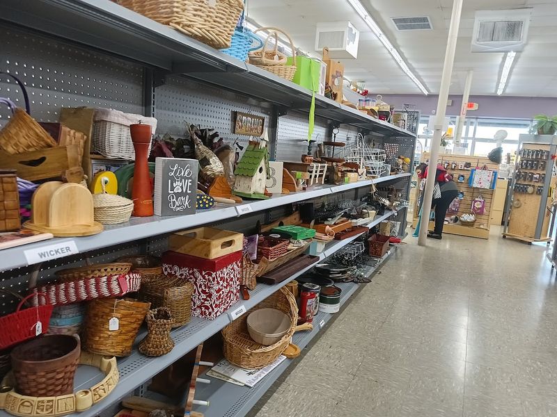 Northwest Arkansas Women's Shelter Thrift Store