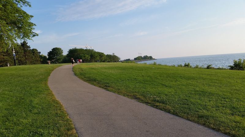 Northwestern University Lakefill Path, Evanston