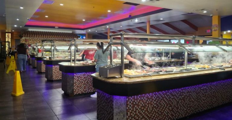 Nothing Beats A Trip To This Massive Texas Buffet When You’re Seriously Hungry