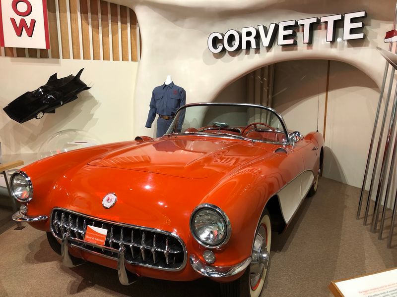 Notice The Detroit Auto Show Details