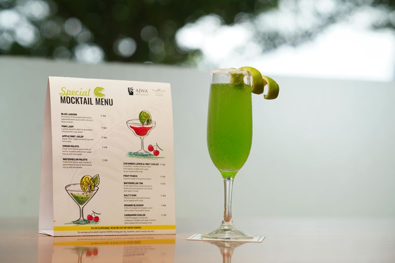Creative no-alcohol drink menus 