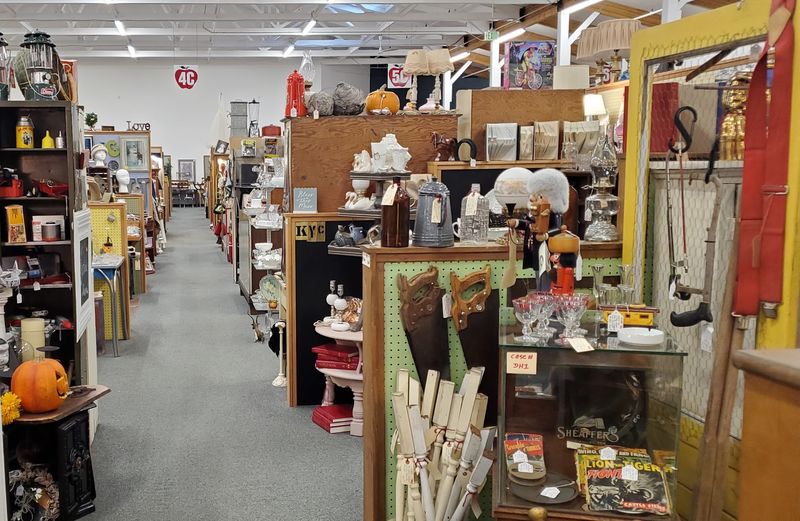 Numbered Aisles and a Tidy Layout Numbered Aisles and a Tidy Layout