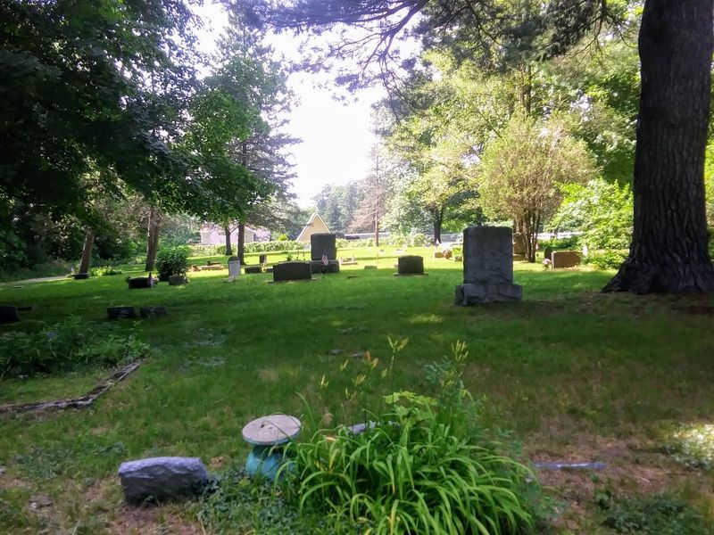 Nunica Cemetery Keeps Its Secrets In Daylight