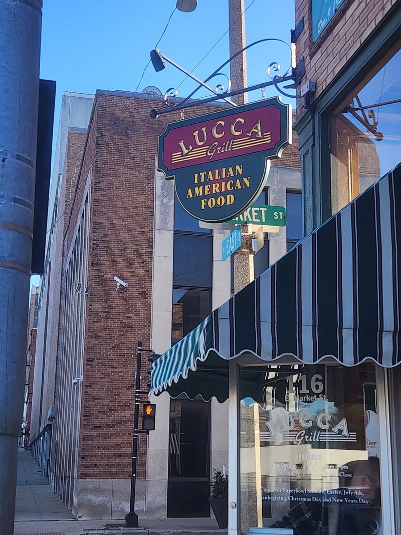 Lucca Grill – Bloomington