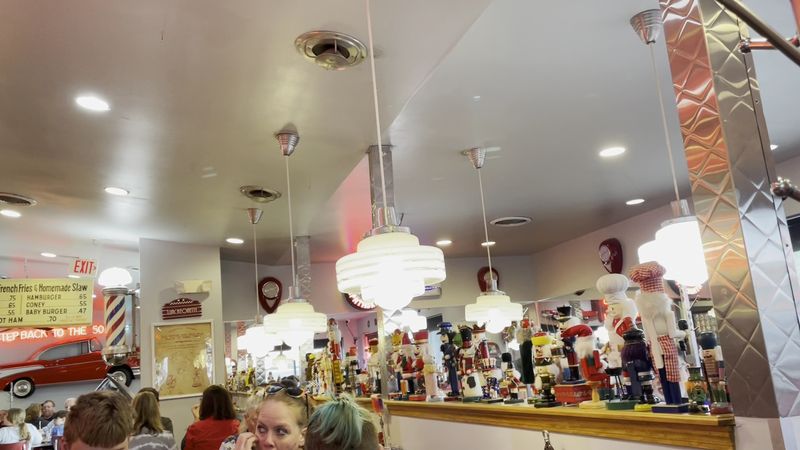 Nutcracker Family Restaurant, Pataskala