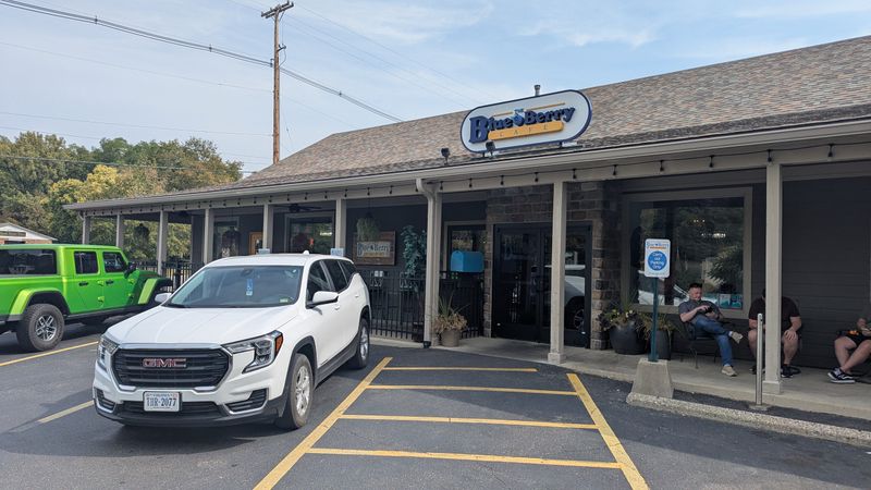 The Blue Berry Cafe, Bellbrook