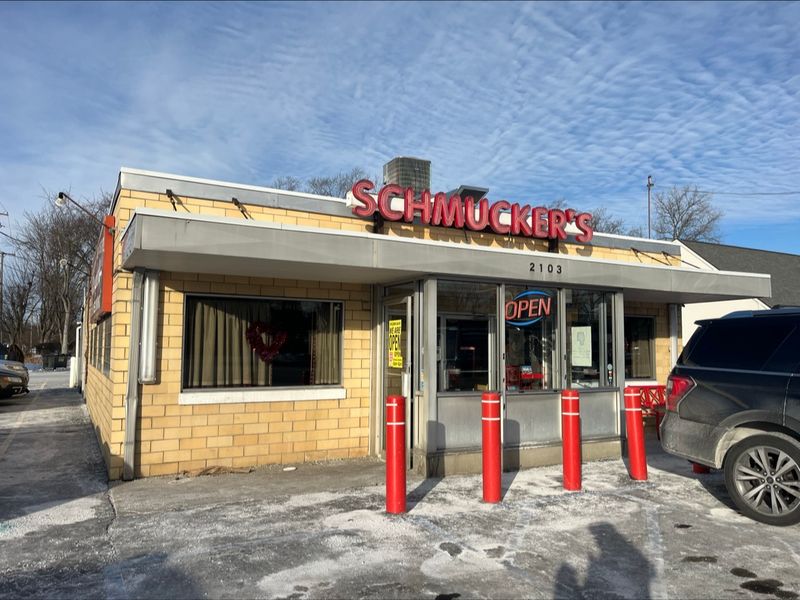Schmucker's Restaurant, Toledo